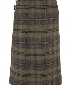Celtic & Co. Green Midi Celt Kilt -Deals Celtic Store unnamed file 1028 scaled