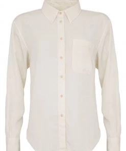 Celtic & Co. White Shirt -Deals Celtic Store unnamed file 1032 scaled