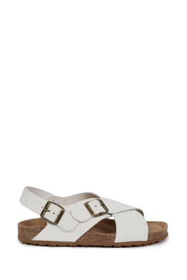 Celtic & Co. White Crossover Buckle Sandals 8 Celtic & Co. White Crossover Buckle Sandals - Image 6