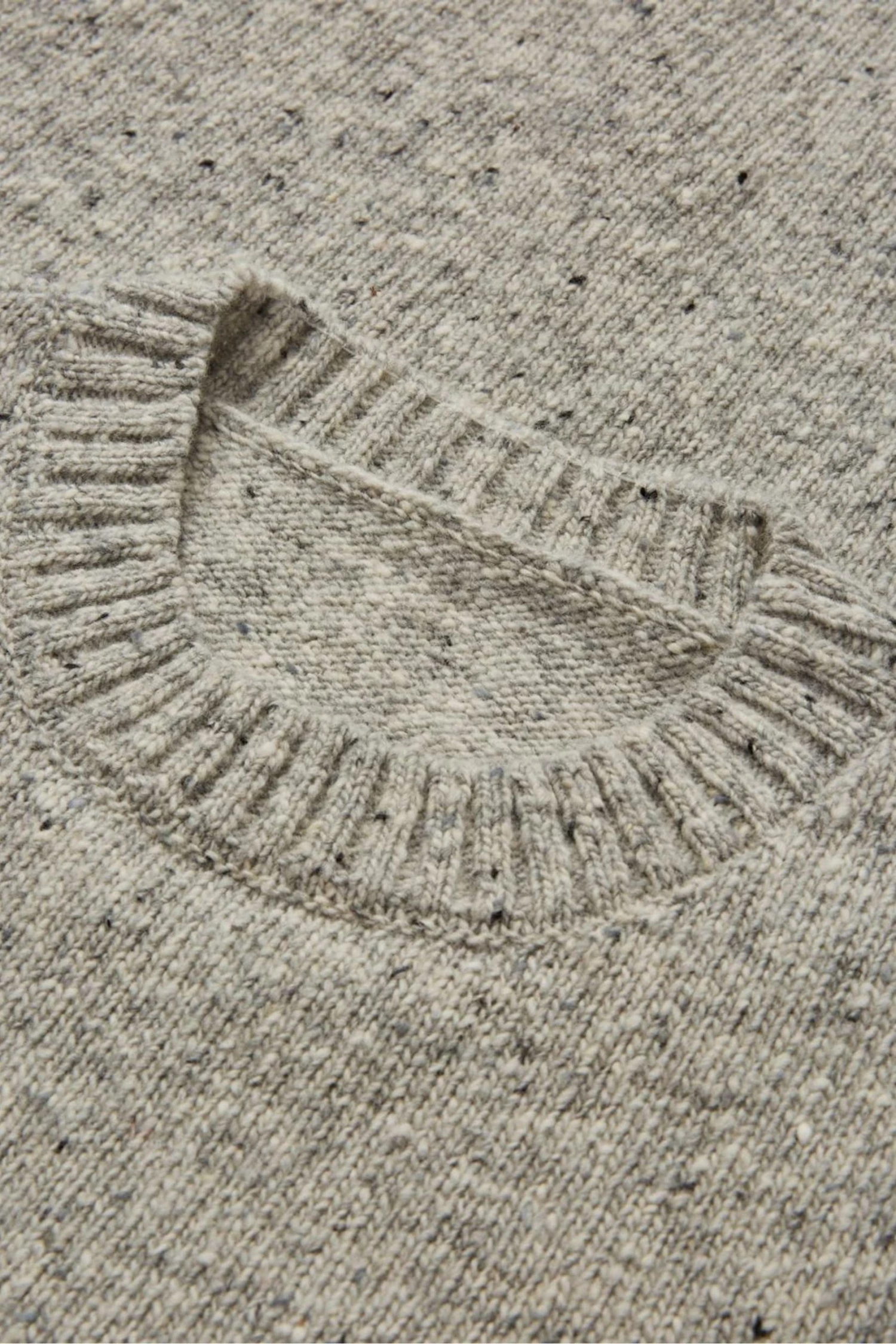 Celtic & Co. Grey Donegal Crew Neck Jumper 7 Celtic & Co. Grey Donegal Crew Neck Jumper - Image 5