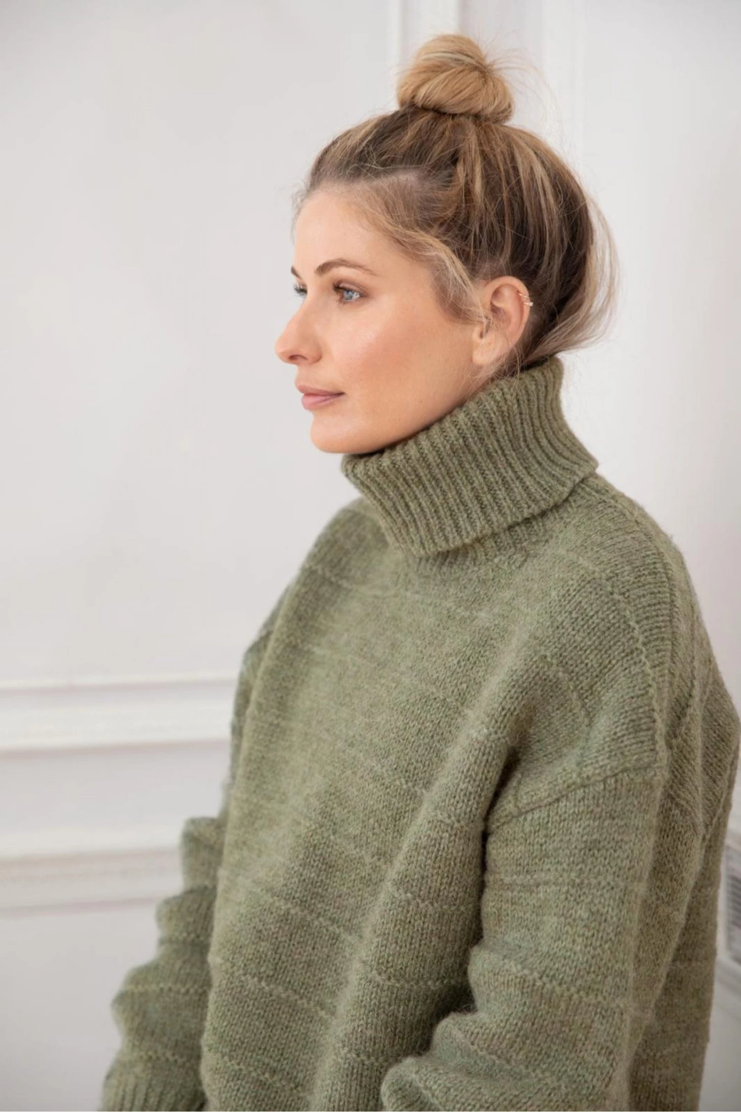 Celtic & Co. Green Purl Detail Roll Neck Jumper 4 Celtic & Co. Green Purl Detail Roll Neck Jumper - Image 2