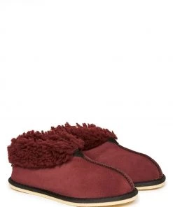 Celtic & Co. Celtic & Co Red Ladies' Sheepskin Bootee Slippers -Deals Celtic Store unnamed file 282 scaled