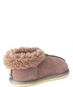 Celtic & Co. Celtic & Co Kids Pink Sheepskin Slippers 9 Celtic & Co. Celtic & Co Kids Pink Sheepskin Slippers -Deals Celtic Store unnamed file 302 scaled