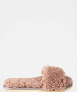 Celtic & Co. Pink Sheepskin Slides -Deals Celtic Store unnamed file 322