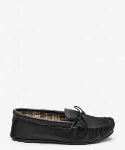 Celtic & Co. Celtic & Co Black Golf Moccasins