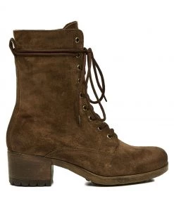 Celtic & Co. Celtic & Co Brown Block Heel Derby Boots