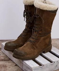 Celtic & Co. Celtic & Co Brown Woodman Boots -Deals Celtic Store unnamed file 648 scaled