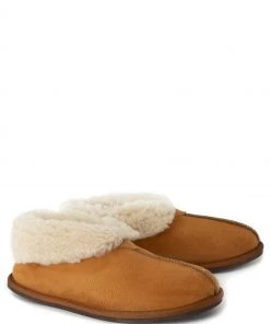 Celtic & Co. Mens Brown Sheepskin Bootee Slippers -Deals Celtic Store unnamed file 676 scaled