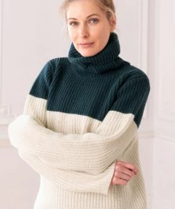 Celtic & Co. Blue Colourblock Roll Neck Jumper 11 Celtic & Co. Blue Colourblock Roll Neck Jumper -Deals Celtic Store unnamed file 754 scaled