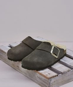 Celtic & Co. Celtic & Co Grey Sheepskin Lined Clogs -Deals Celtic Store unnamed file 977 scaled